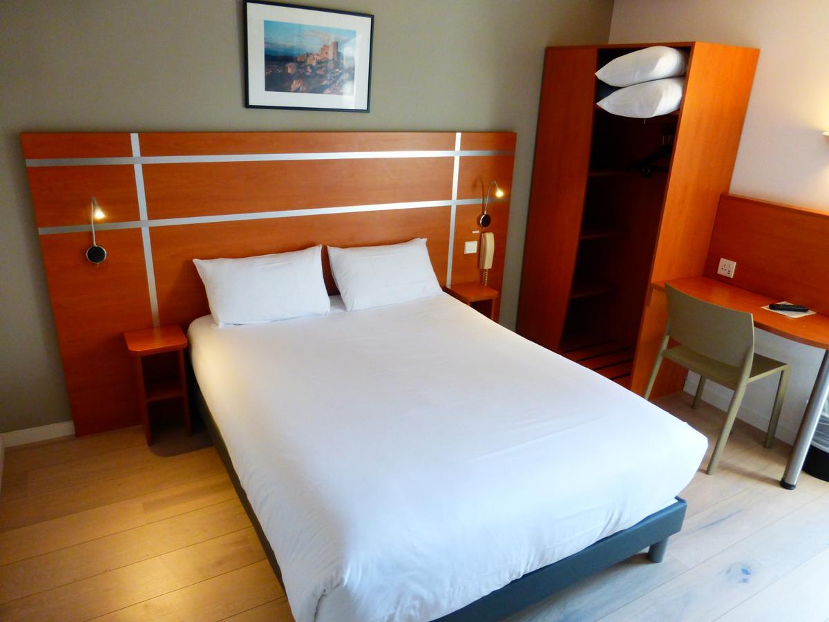 Hotel & Restaurant Heliotel Montferrier-sur-Lez エクステリア 写真