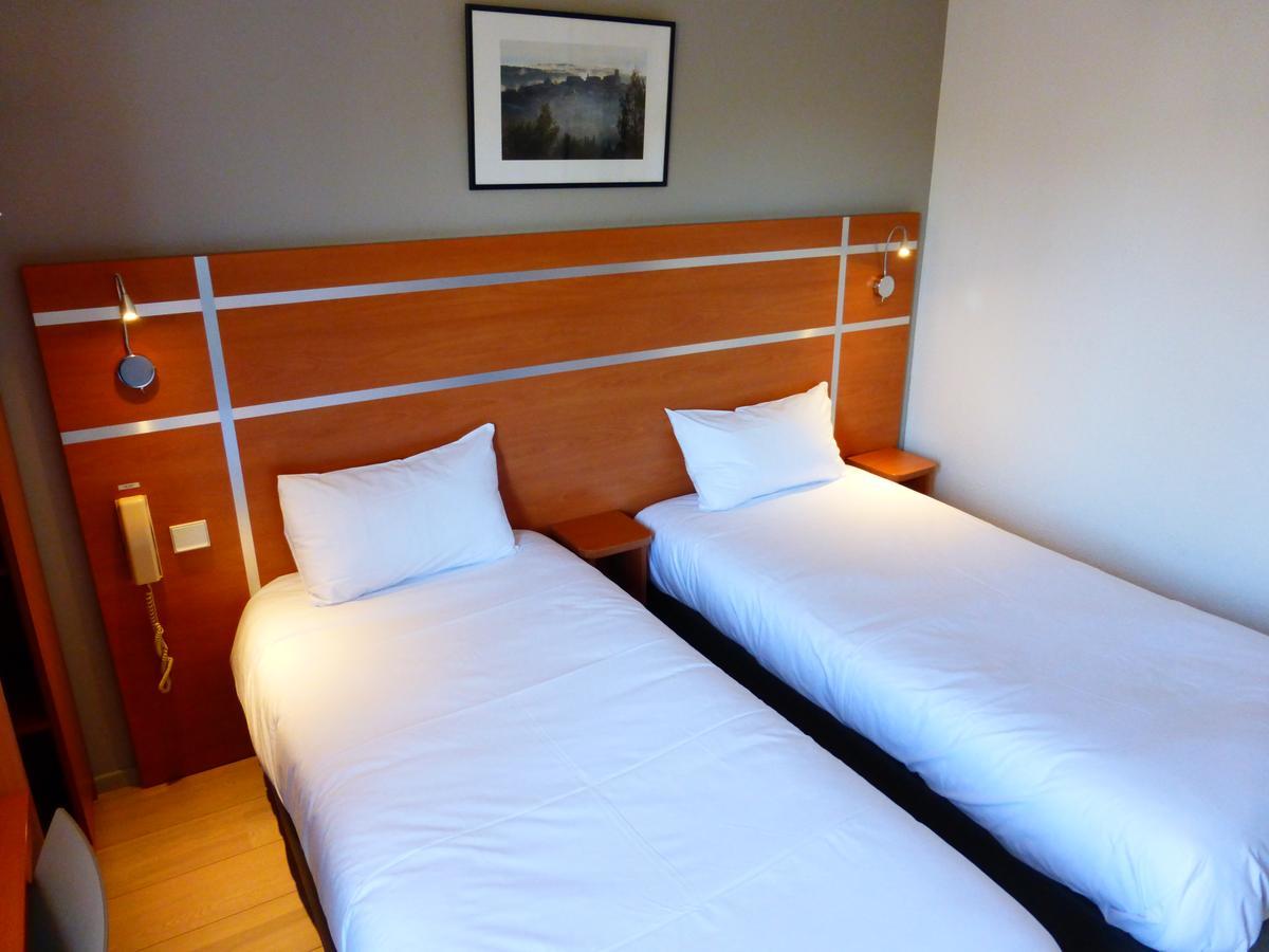 Hotel & Restaurant Heliotel Montferrier-sur-Lez エクステリア 写真